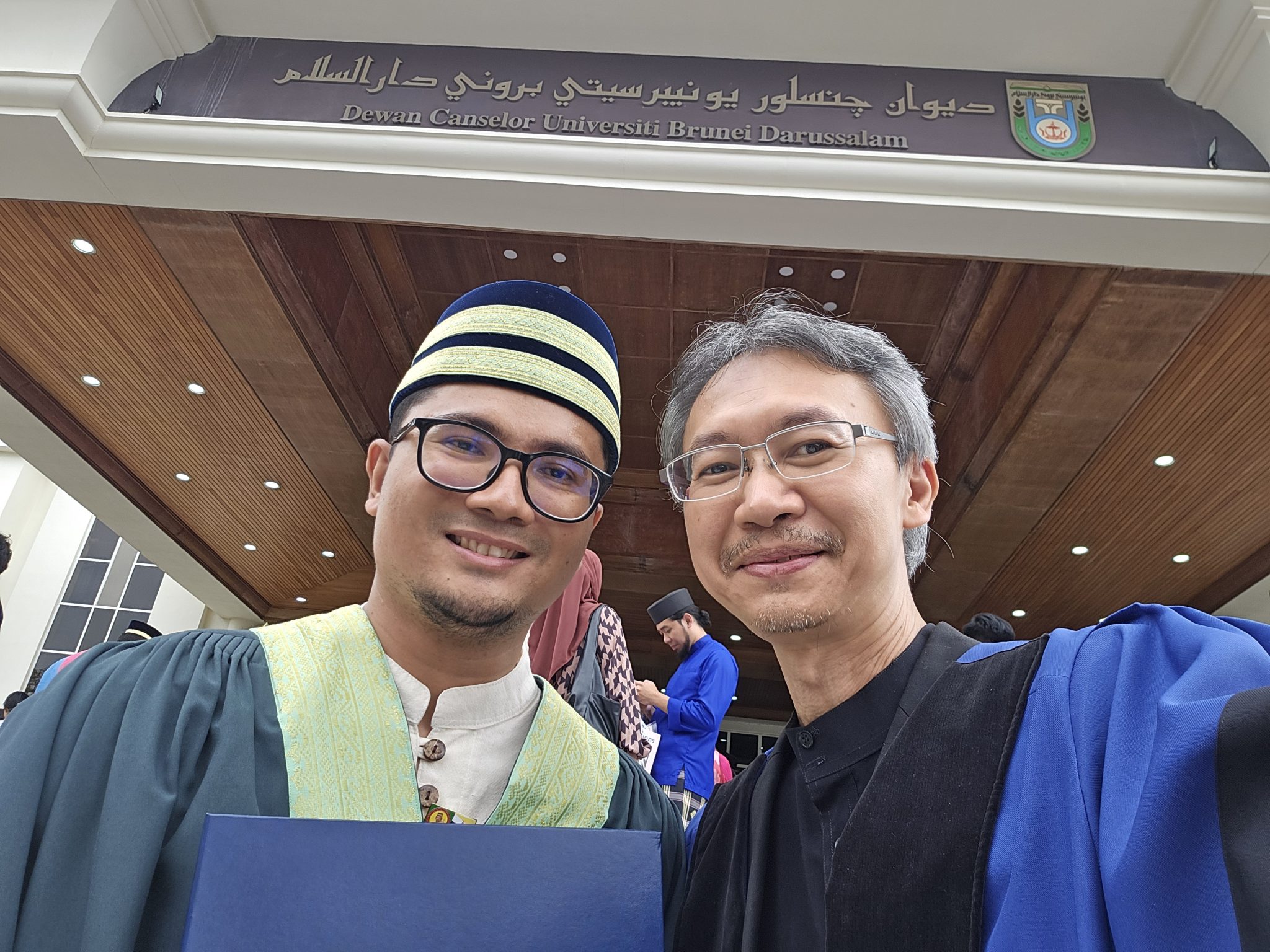 Congratulations to Dr Gusti and SDS's graduates!