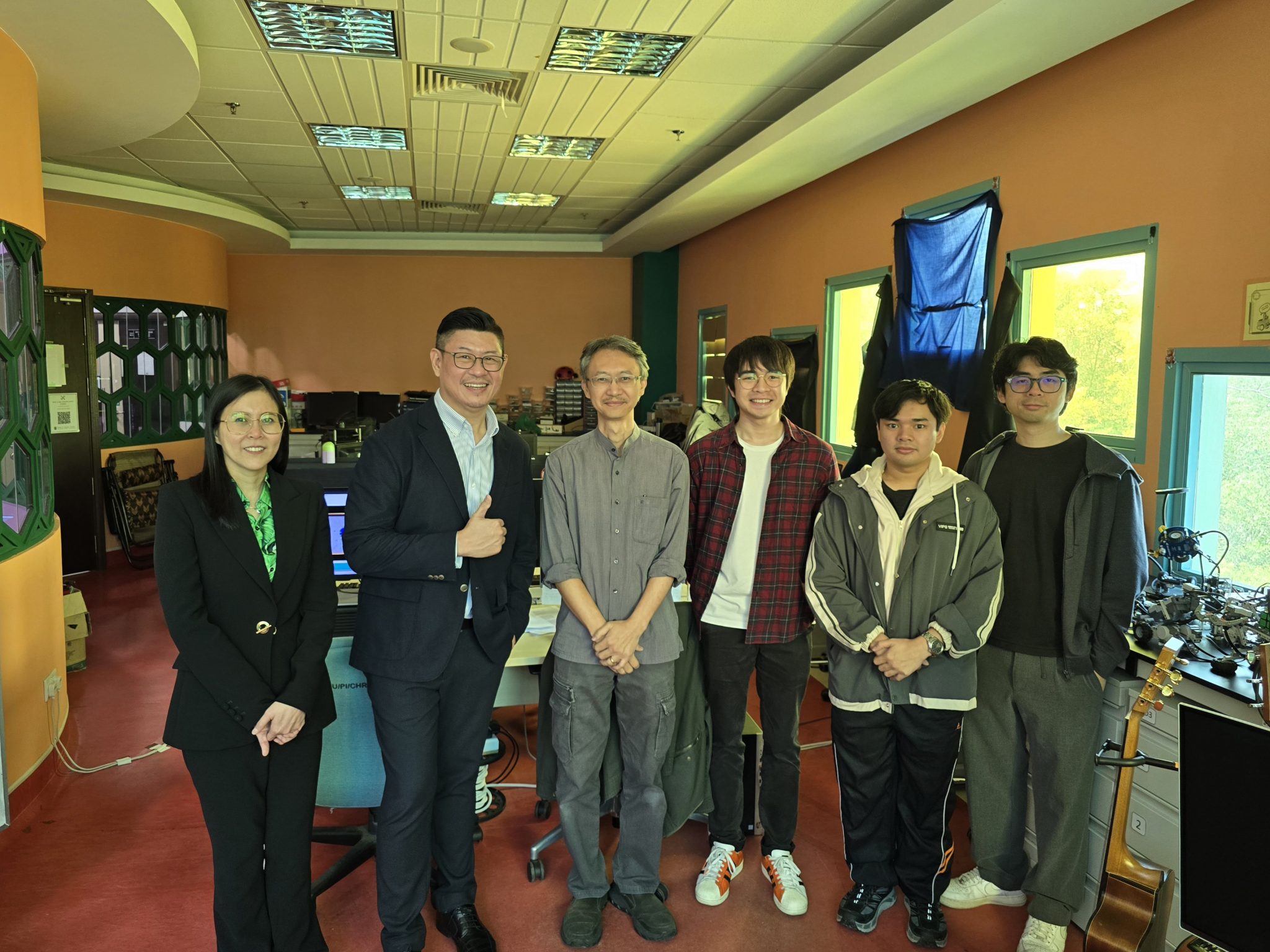 Visitors from Space Faculty, Singapore